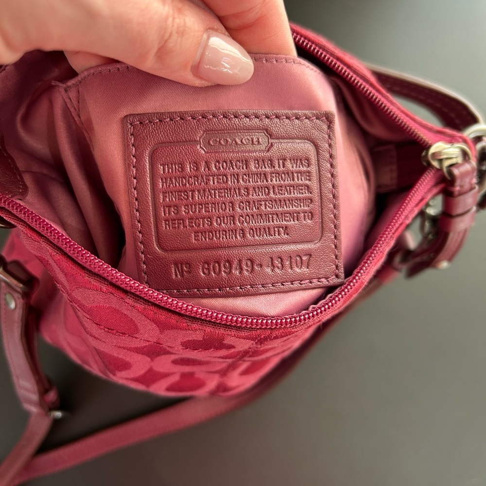 Coach Brooke Op Art Plum Red Signature Crossbody Bag - Picture 11 of 11